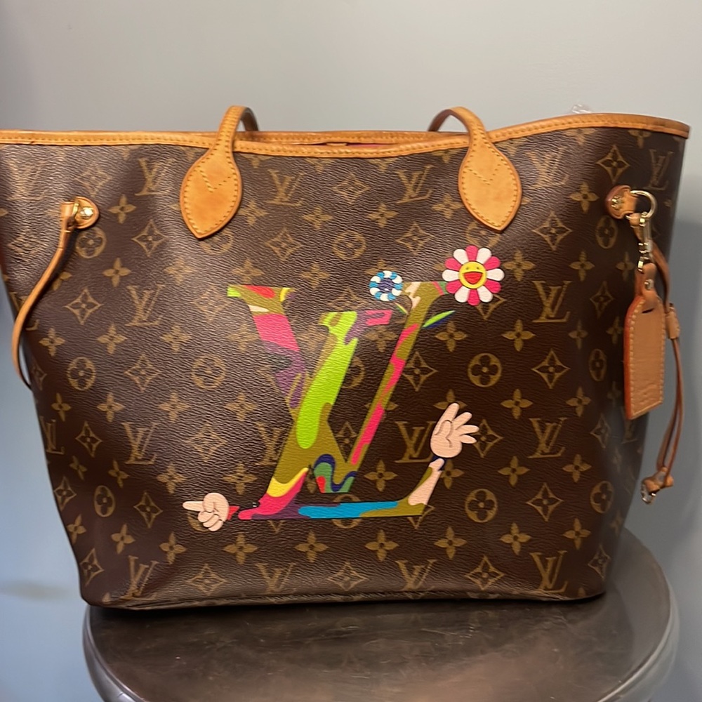 Limited edition🔥Louis Vuitton Neverfull mm Murakami Bag